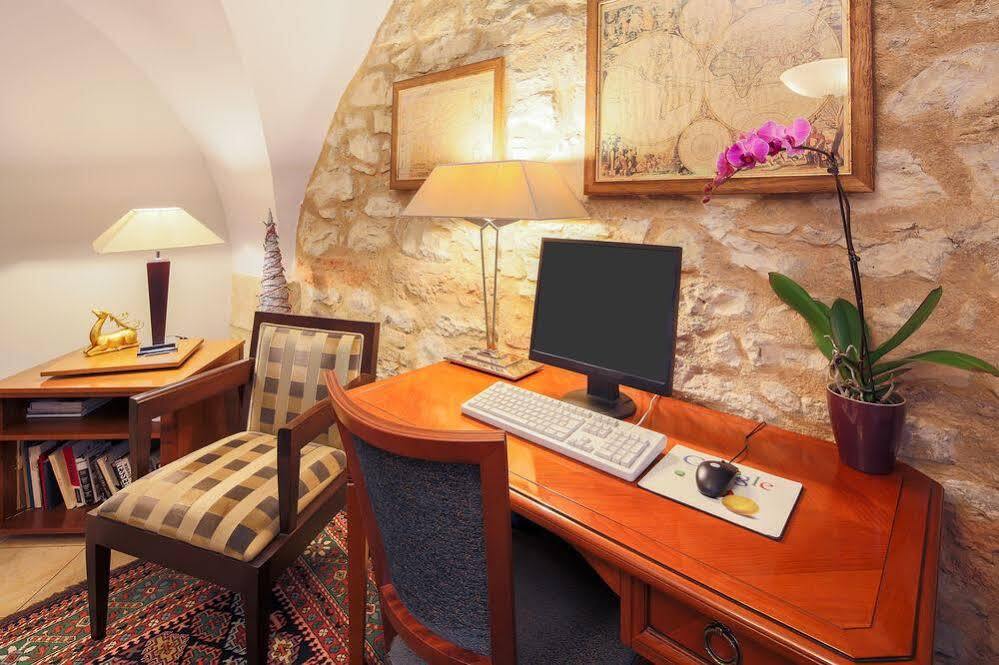 U Zlatého Kola Hotel